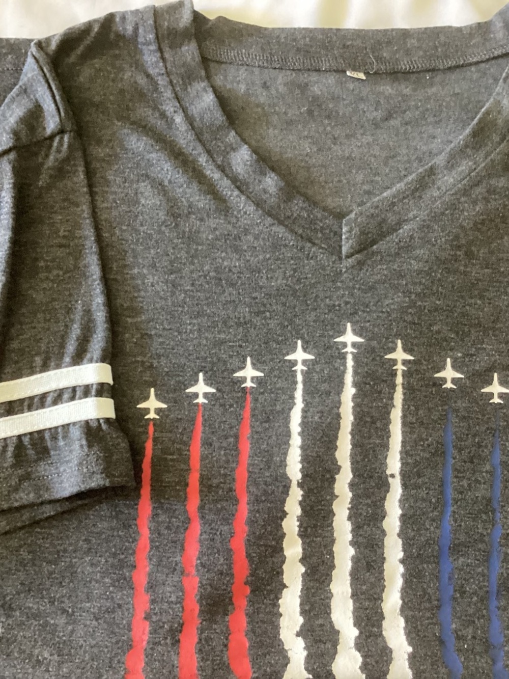 Womens Patriotic Red, White, Blue, and Gray Air Force Flyover Tee Size XL